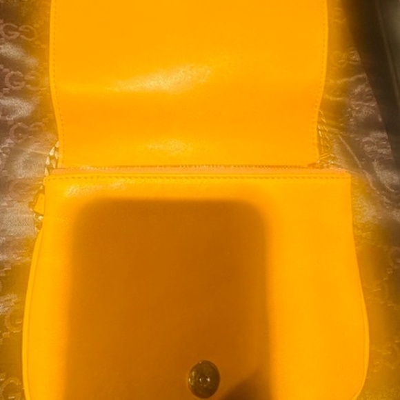 BRAND NEW JIMMY CHOO PYTHON TRIM YELLOW CROSS BODY GOLD CHAIN BAG - Picture 7 of 13